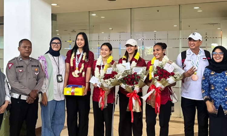 Membanggakan! Atlet Kontingen Gresik Sabet 3 Medali Emas di SEA Games 2025 Thailand