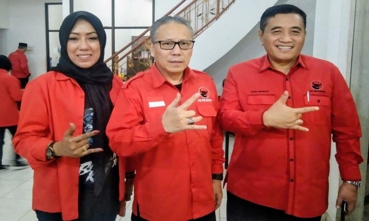 Roadshow ke Cilacap, Ketua PDIP Jateng Minta Fraksi Tancap Gas Perjuangkan Aspirasi Masyarakat