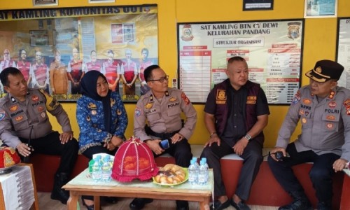 51ecbb9ff772.jpg
