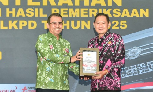 5d800c876571.jpg
