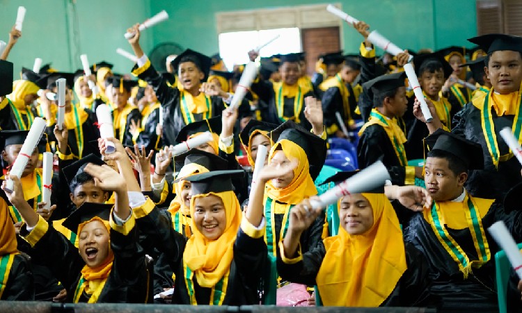 ‎Bupati Karimun Tegaskan Sertifikat TPQ Akan Jadi Dokumen Pendamping Masuk SMP dan MTs