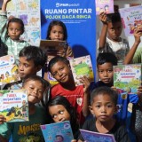 PNM Bangun Ruang Literasi di Rinca, Dorong Semangat Belajar Anak Pesisir NTT