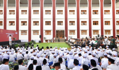 Gelar International Lecture, UI Cordoba Banyuwangi Bedah Masa Depan AI Bersama Profesor AS dan Malaysia