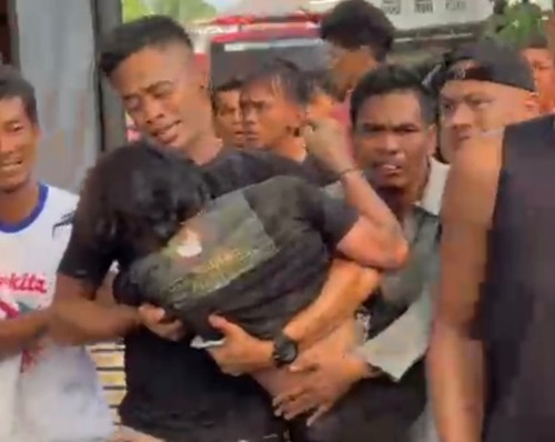 Kebakaran di Pasar Atas Bangkinang Kampar: 6 Ruko Hangus, 1 Orang Dievakuasi 