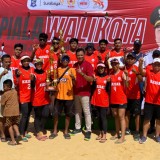 Voli Pantai Sumenep Sabet Juara dan Runner-up Piala Wali Kota Surabaya