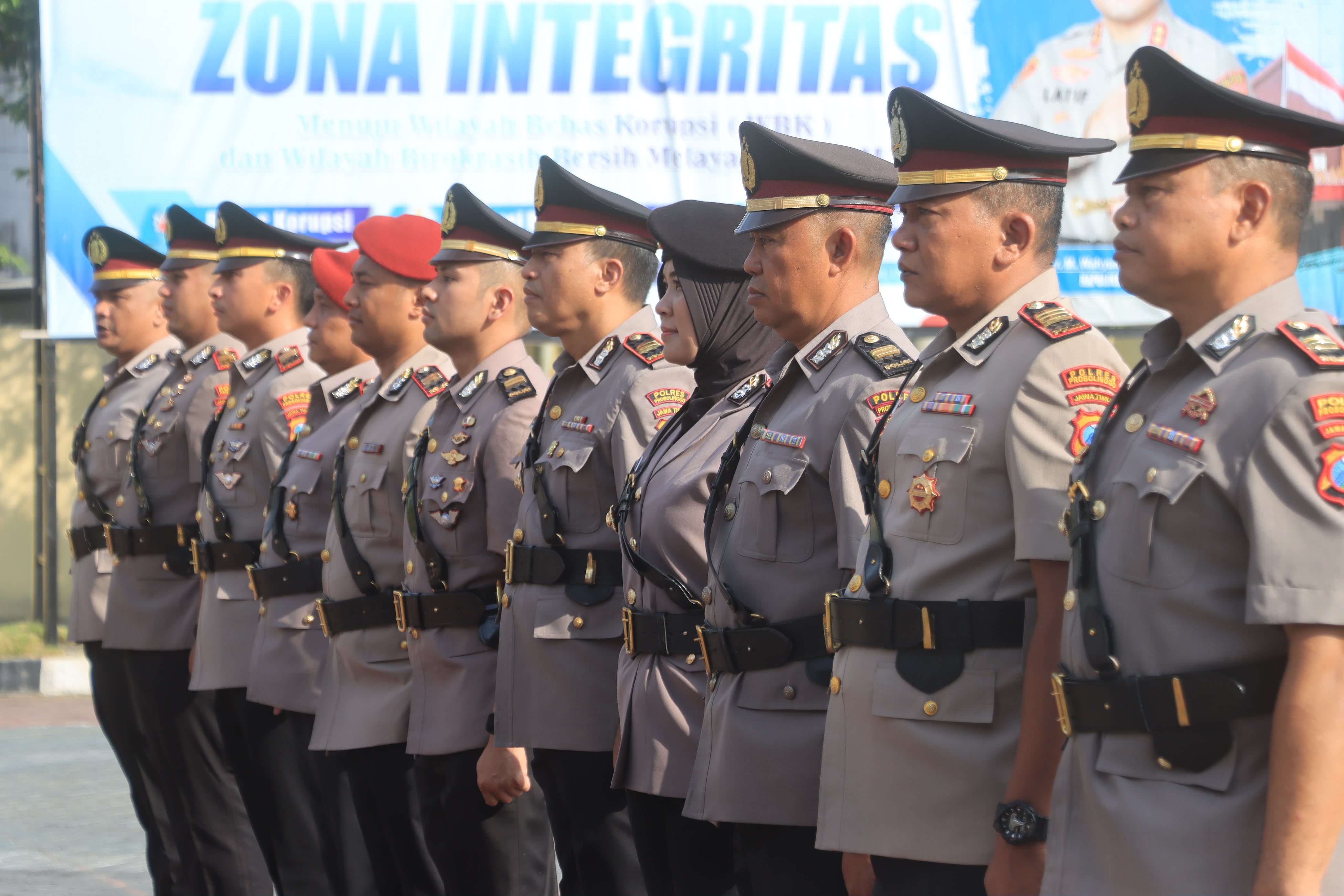 Mutasi di Polres Probolinggo, Kasat Lantas hingga Kapolsek Berganti
