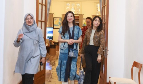 Jelajahi Pendopo Banyuwangi, Raline Shah Kagumi Arsitektur dan Sejarahnya