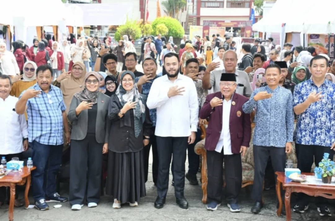 Fadly Amran Buka Smart Entrepreneur Expo 2026, Dorong Mahasiswa Jadi Pelaku Cipta Lapangan Kerja
