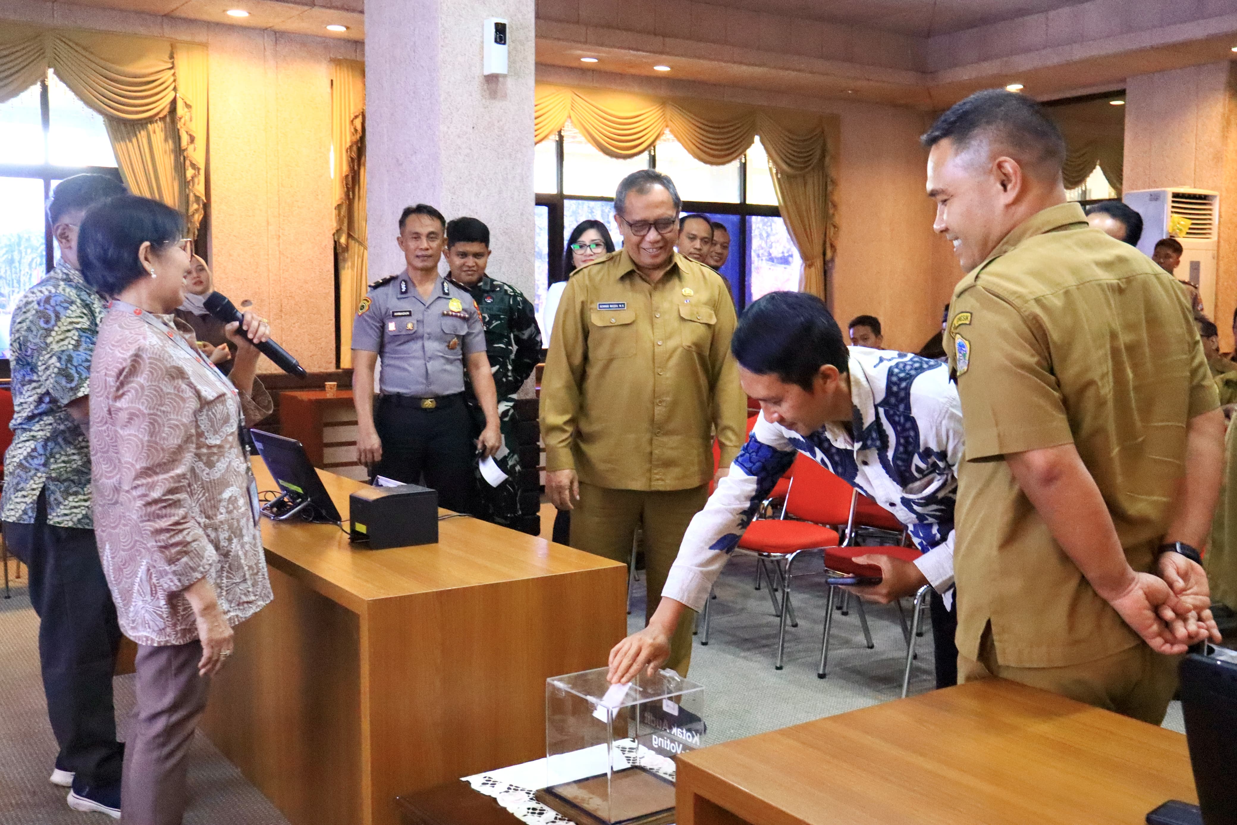 Pilkades Serentak 2026 Terapkan E-Voting, Pemkab Gresik Matangkan Persiapan