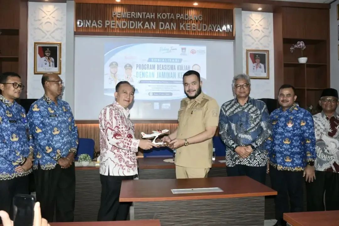 Pemko Padang Siapkan 40 Slot Beasiswa Kuliah Penerbangan, Peluang Kerja Lebih Terbuka