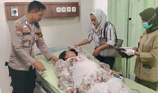 Selamatkan Ibu Hamil 9 Bulan Korban Kecelakaan, Aksi Bripka Nasrul Jamil Tuai Pujian