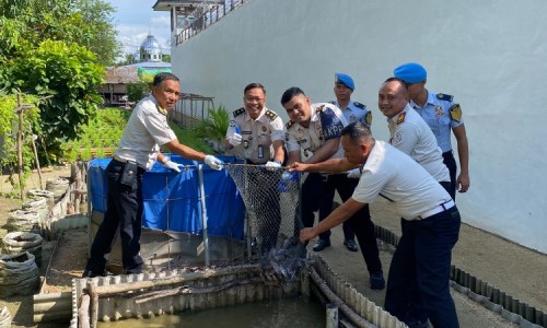 Dukung Ketahanan Pangan Nasional, Rutan Karimun Panen Lele Puluhan Kilogram