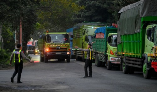 Bupati Ipuk Dorong Percepatan Solusi Kemacetan Ketapang, Usulkan Pelebaran Jalan dan Penambahan Dermaga