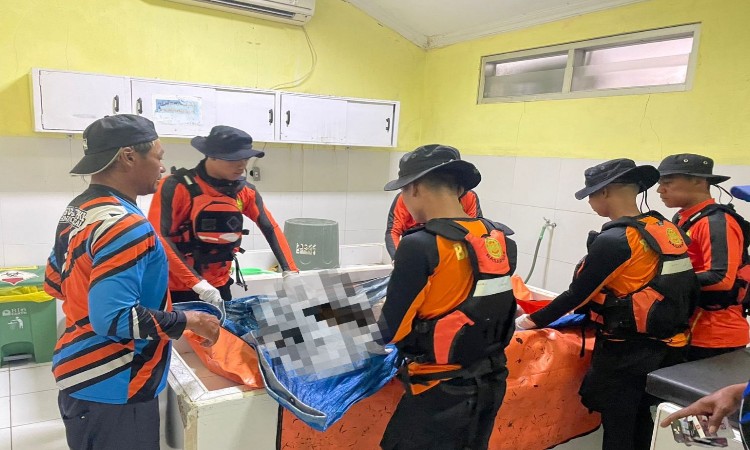Nelayan Cilacap Jatuh dari Perahu saat Melaut Ditemukan Meninggal Dunia