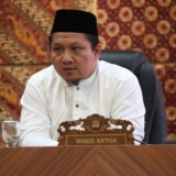 Wakil Ketua DPRD Tuban Tantang Publik Buktikan Isu Anggota Dewan Punya Dapur MBG
