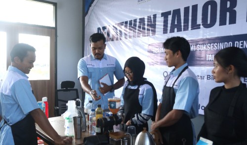 Lima Hari Digembleng, Belasan Pemuda Pesanggaran Banyuwangi Siap Terjun ke Dunia Coffee Shop