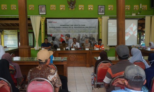 SIG Pabrik Tuban Gelar Pengobatan Gratis hingga Edukasi Limbah B3 di Wilayah Operasional