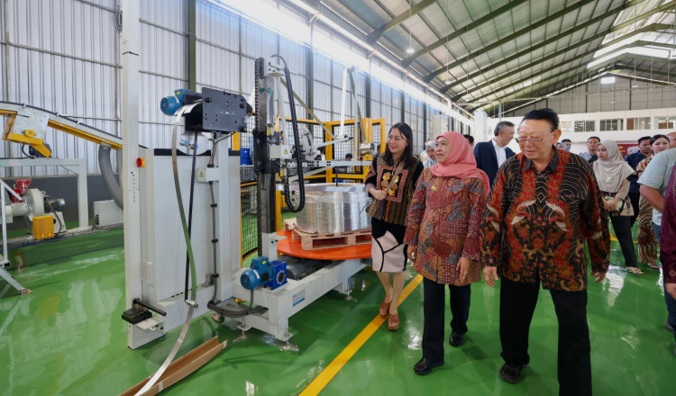 Pabrik Kemasan Kaleng Nilai Investasi Rp 200 Miliar Resmi Beroperasi di Banyuwangi, Serap Ratusan Tenaga Kerja