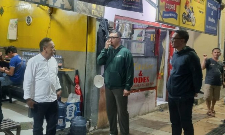 DPRD Surabaya Tinjau Penertiban Parkir di Sejumlah Jalan