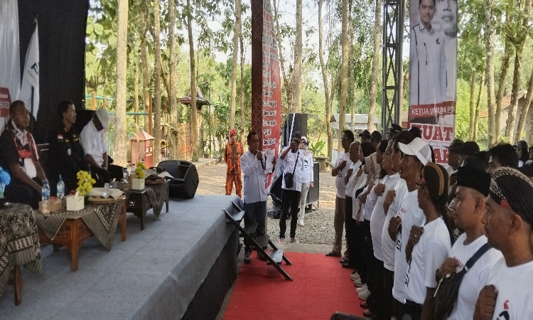 Kukuhkan Pengurus DPC-DPRt di Kroya, PSI Cilacap Buka Peluang Usaha Mandiri