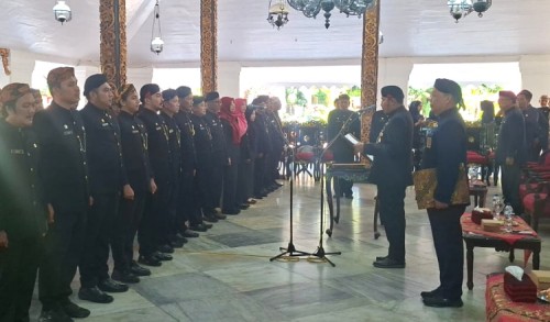 30 Pejabat Administrator dan Pengawas Sumenep Resmi Dimutasi