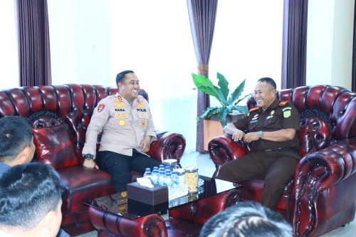 Kapolres Silaturahmi ke Kejari Gresik, Perkuat Sinergi Penegakan Hukum