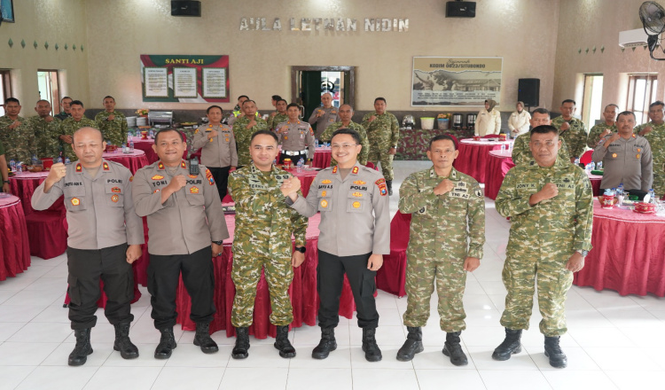 Harmoni TNI-Polri Ikhtiar Kolektif Jaga Situbondo