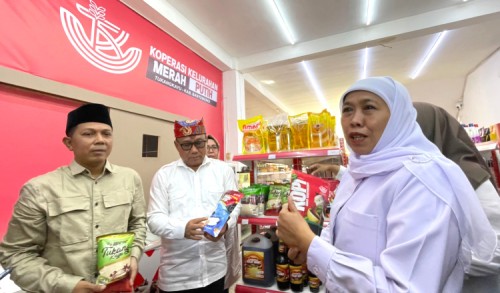KKMP Tukang Kayu Banyuwangi Miliki Omzet Rp200 Juta Per Bulan, Khofifah: Masuk 10 Besar Terbaik Jatim