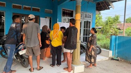 Korban Arisan Bodong di Pasuruan Gerudug Rumah Owner, Pelaku Diduga Kabur