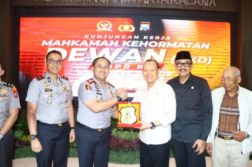 Perkuat Sinergi, Mahkamah Kehormatan Dewan DPR RI Kunjungi Polres Gresik