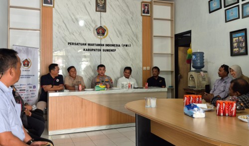 Kapolresta dan PWI Sumenep Mantapkan Sinergi demi Keterbukaan Informasi Publik