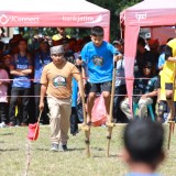 Lawan Candu Gawai, Ribuan Siswa Banyuwangi Seru-seruan Main Permainan Tradisional