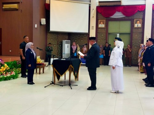 Lantik 33 Pejabat, Wabup Kampar: Penataan Organisasi