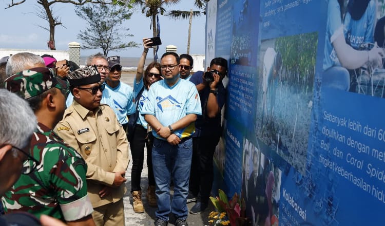 Banyuwangi Target Pulihkan 60 Hektare Terumbu Karang hingga Rehabilirasi 200 Hektare Mangrove