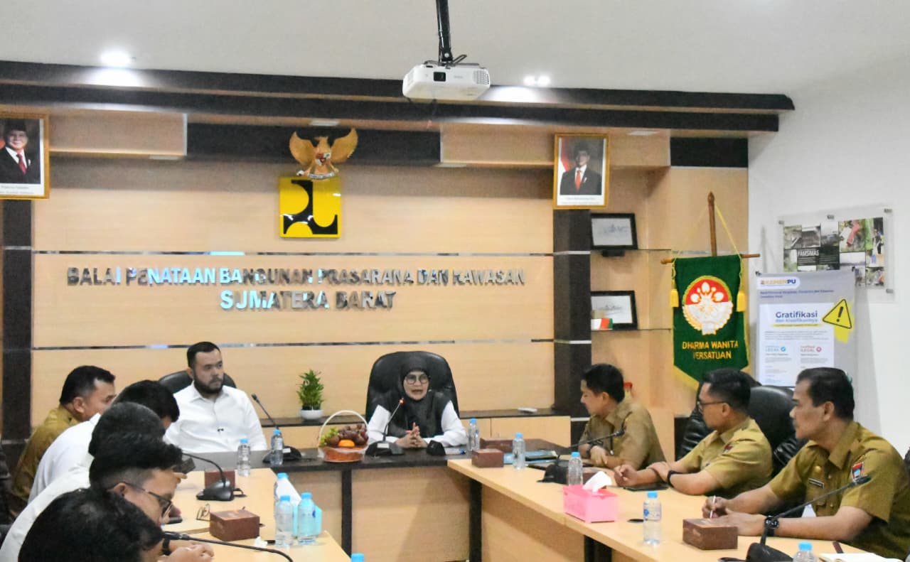 Percepat Penanganan Air Bersih dan Sampah, Walkot Padang Temui Kepala BPBPK Sumbar