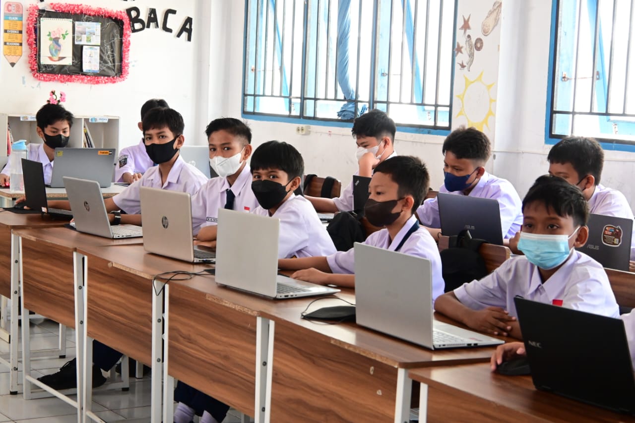 Pemko Padang Alihkan Aktivitas Belajar Siswa Secara Daring Imbas Kualitas Udara Memburuk