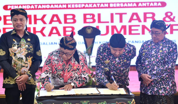 Sumenep dan Blitar Teken MoU Pengembangan Potensi Daerah