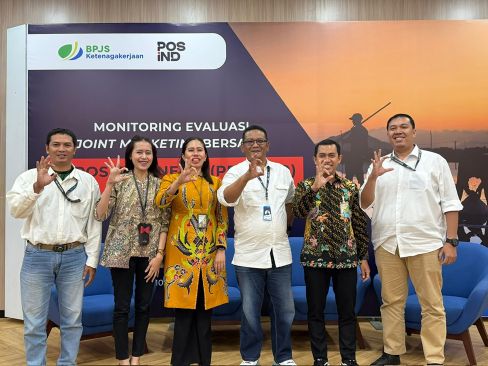 Monev Joint Marketing BPJS Ketenagakerjaan dan POS Indonesia Kanwil Jawa Barat, Cirebon Raih Penghargaan