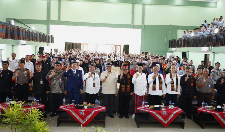 Wamenaker Pacu Pemuda Banyuwangi Raih Peluang Magang Kerja ke Jepang