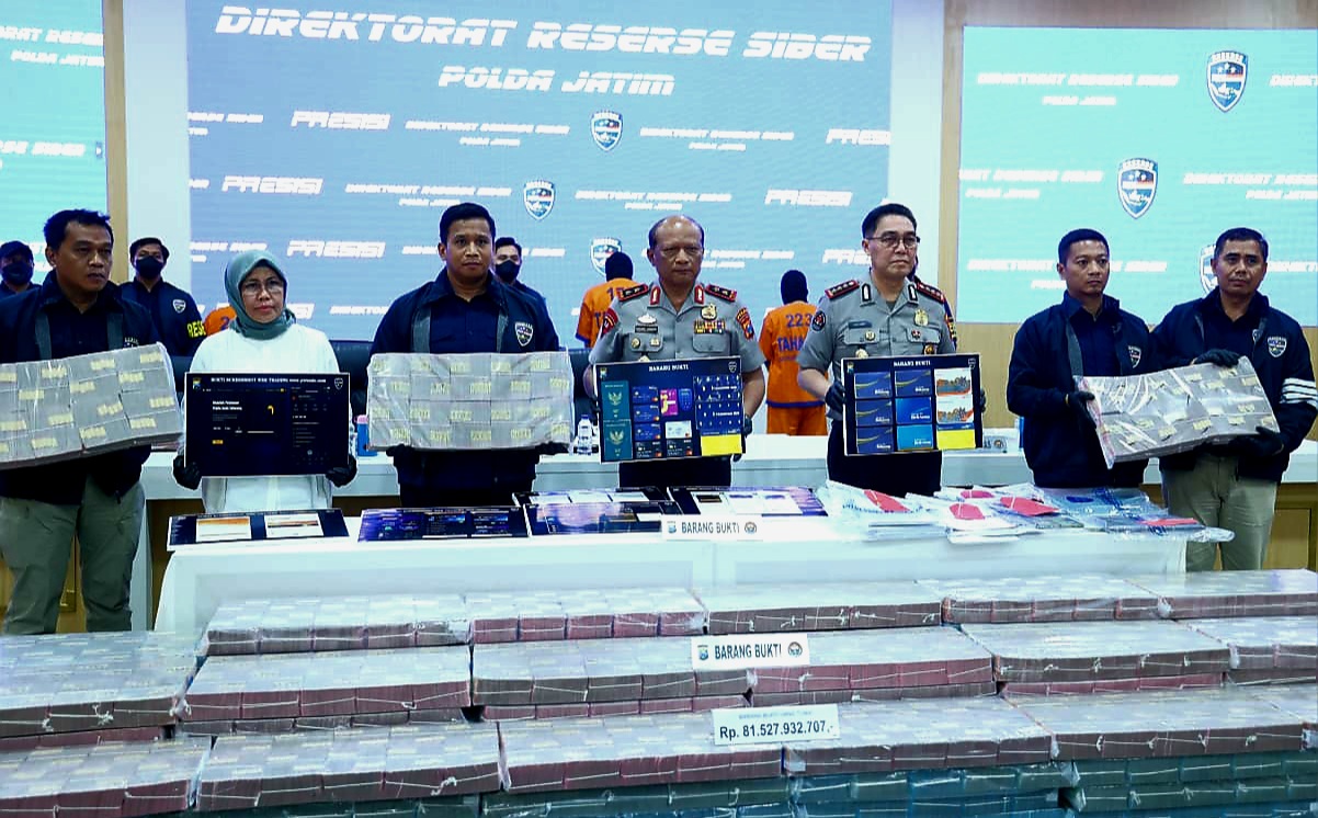 Polda Jatim Bongkar Sindikat Trading Palsu Bermodus Investasi Bodong Sita Dana Rp 81,5 Miliar