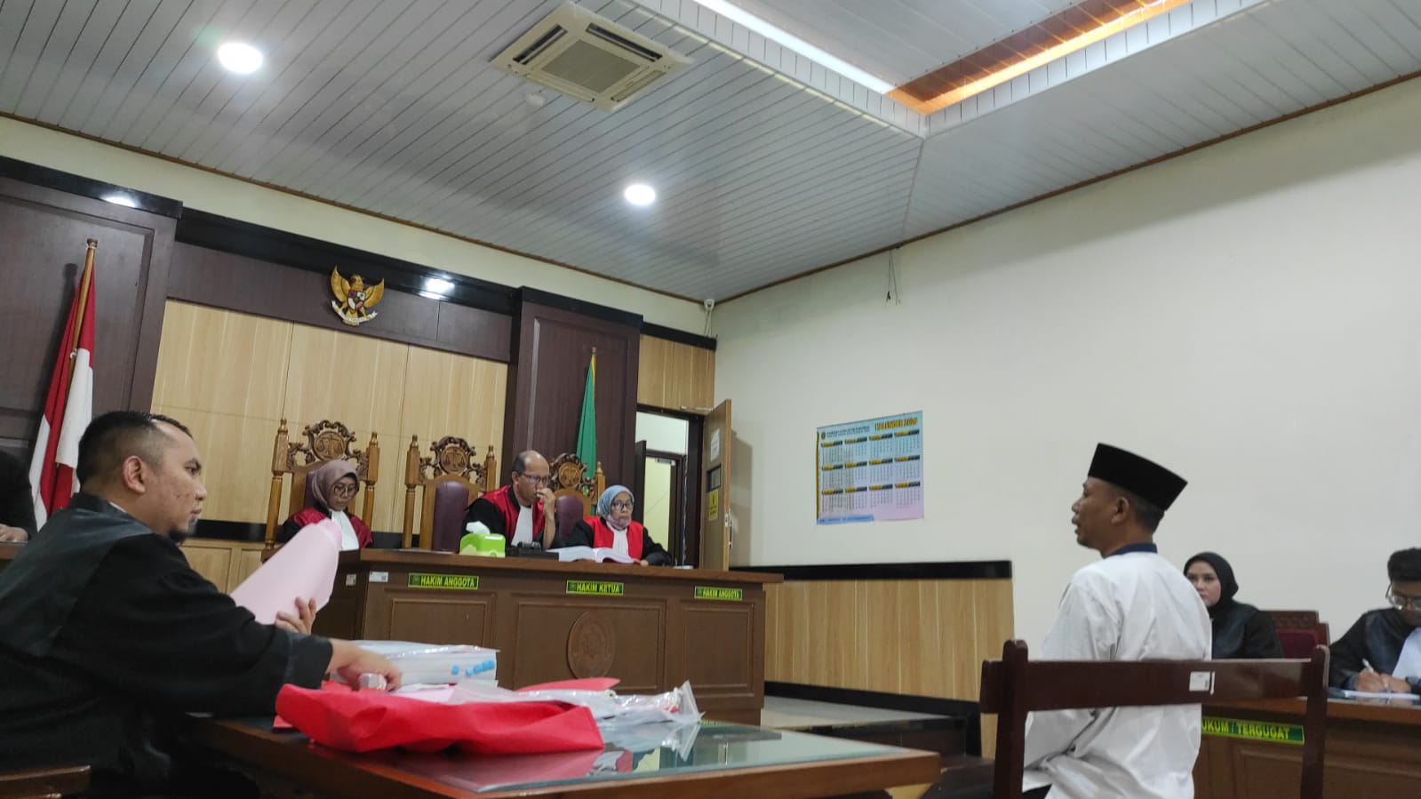 Terdakwa Kasus Penipuan SK ASN Pemkab Gresik Dihukum 2,5 Tahun Penjara