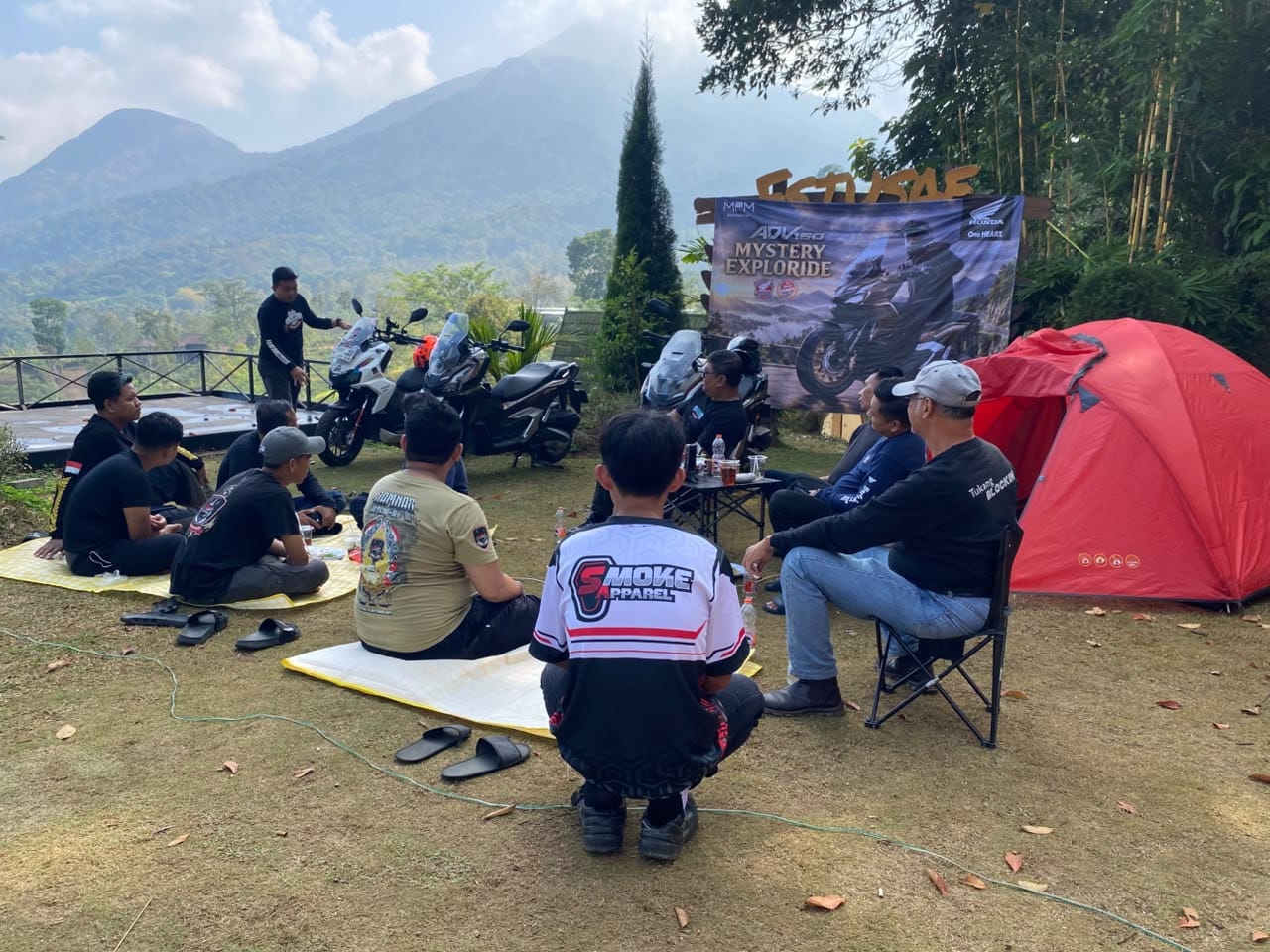 Komunitas Honda ADV Indonesia Eksplor Misteri Pawitra, Jelajah Reco Lanang hingga Jolotundo