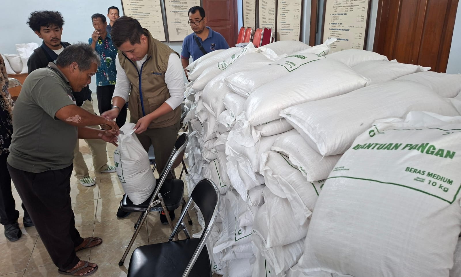 Pastikan Tepat Sasaran, Bulog Tegal Kawal Ketat Kualitas Beras Bantuan di Dukuhwaru