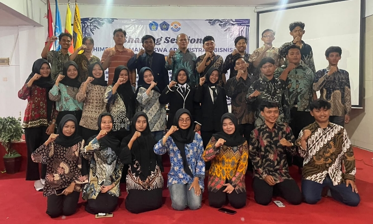 Himabis FISIP Unipra Sharing Session Soal Pengembangan Skill Dunia Kerja