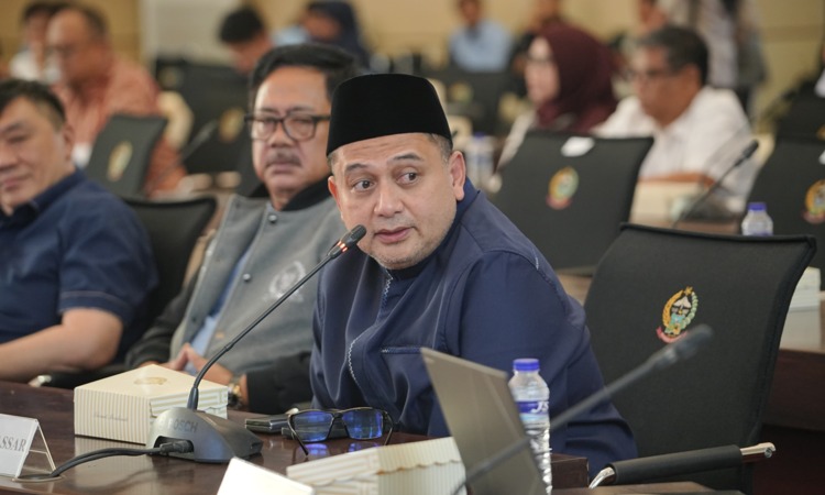 Pemkot Makassar Minta Dukungan Komisi VII DPR RI Bangun Dermaga di Kepulauan