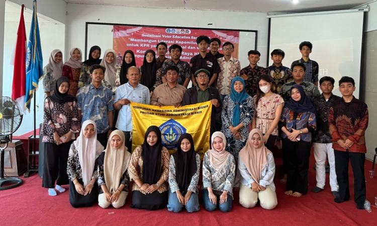 Himabis FISIP Unipra dan KPU Surabaya Diskusi Proses Kepemiluan
