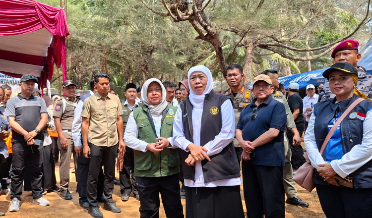 Khofifah Ungkap Strategi Atasi Kekeringan di Jatim, dari Modifikasi Cuaca hingga Sumur Bor