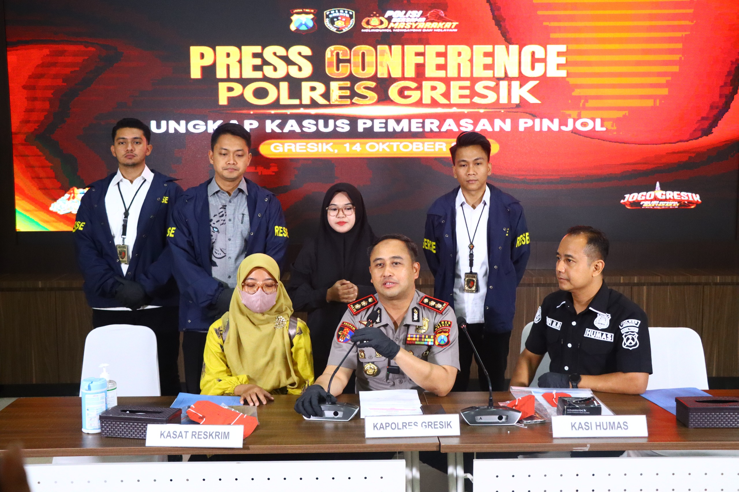 Debt Collector Pinjol Pemeras dan Pengancam Warga Gresik Diringkus Polisi