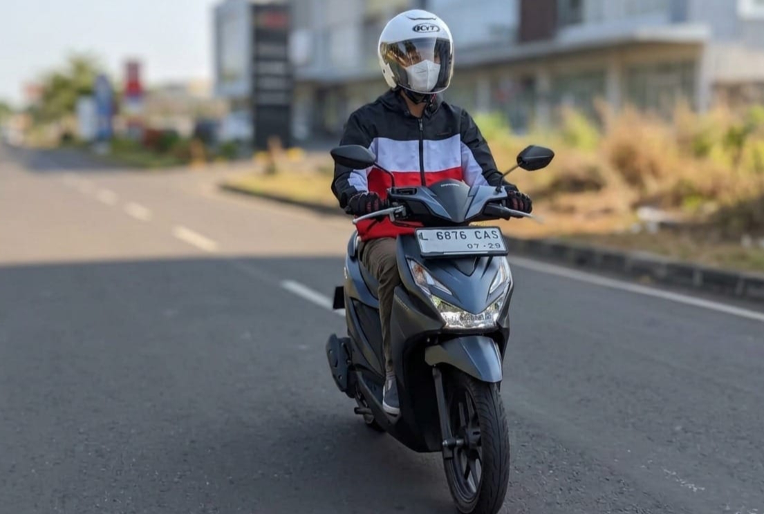 Tetap Nyaman di Tengah Cuaca Panas, Utamakan Cari Aman saat Berkendara