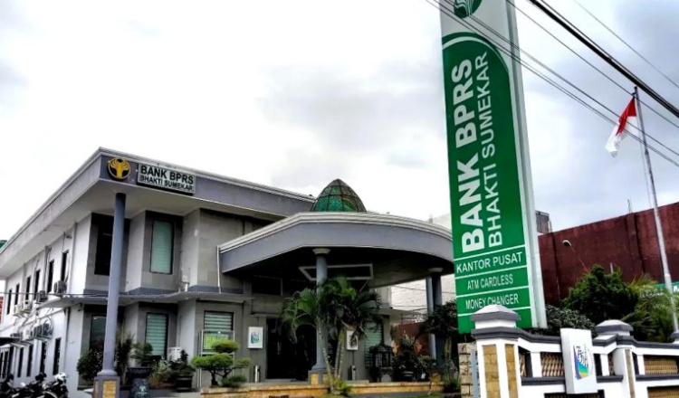 BPRS Bhakti Sumekar Dorong Pedagang Pasar Kembangkan Usaha Lewat Pembiayaan Berani Mekar